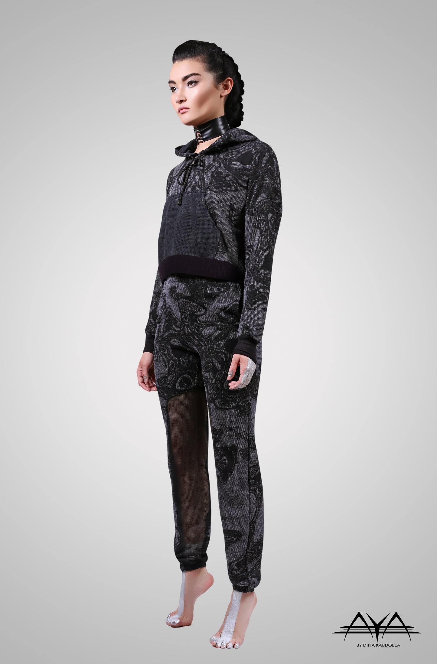 Printed Cropped Hoodie With Fitted Sweat Pant