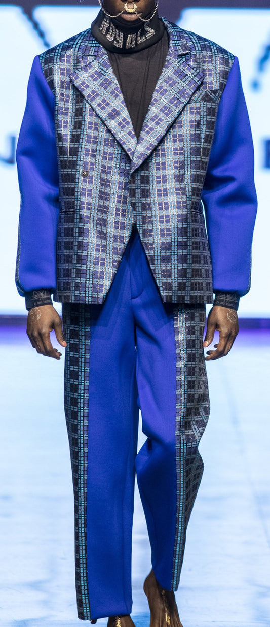 LOOK XXV