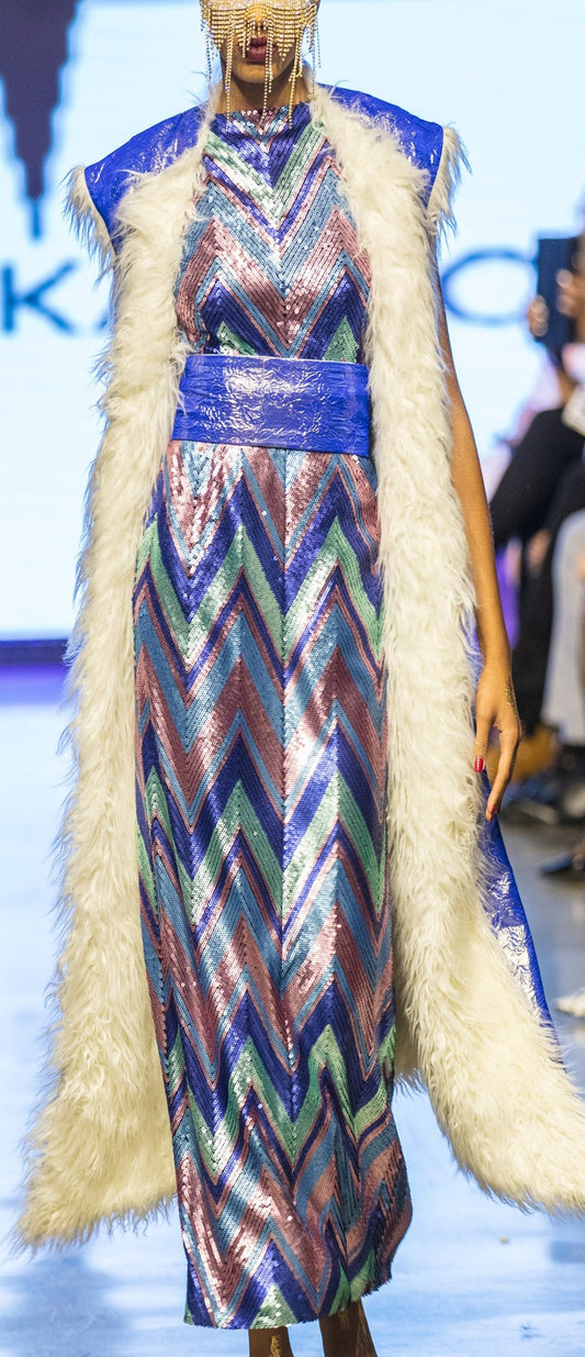 LOOK XVII